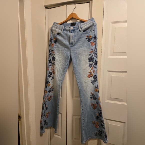 DRIFTWOOD Blue Straight Leg Jeans with Distressed Detailing 30.34 - Picture 11 of 16